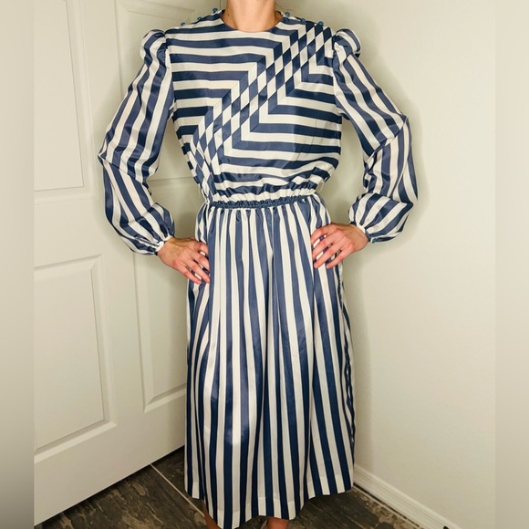 Vintage JT Dress 80s Blue and White Stripe Pleated Long Sleeve, Tea Length Dress - Picture 2 of 9